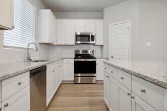 13310 Rowdy Cv in San Antonio, TX - Building Photo - Building Photo