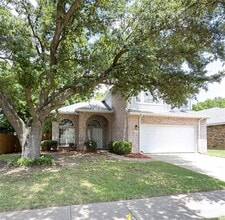 1153 Regal Dr in Garland, TX - Building Photo - Building Photo