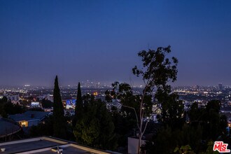 1255 Hilldale Ave in Los Angeles, CA - Building Photo - Building Photo