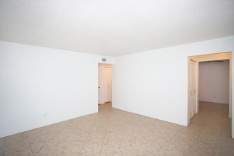 Mariposa Flats in Phoenix, AZ - Foto de edificio - Interior Photo