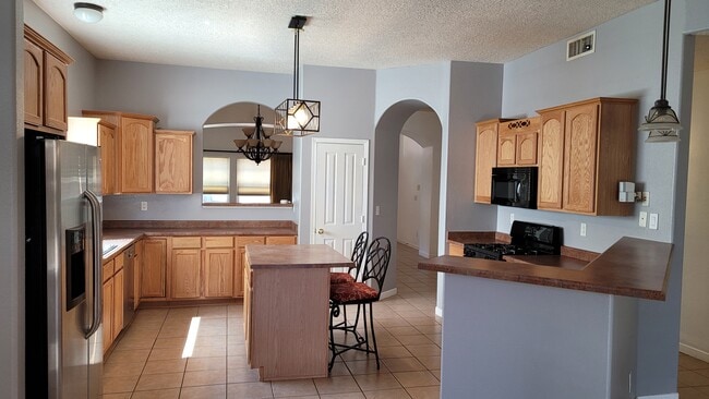 2224 Mayapan Rd SE in Rio Rancho, NM - Building Photo - Building Photo