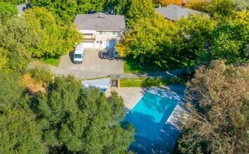 5141 Connecticut Dr in Sacramento, CA - Building Photo - Building Photo