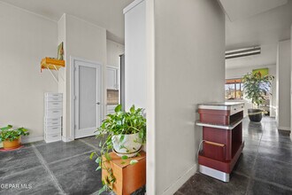 14267 Richard Wiles in El Paso, TX - Building Photo - Building Photo