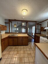 416 E Huntsville Rd in Fayetteville, AR - Building Photo - Building Photo