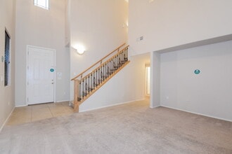 462 E Calle De Ocaso in Sahuarita, AZ - Foto de edificio - Building Photo