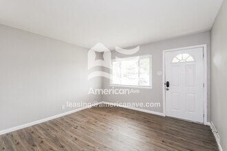 137 Glen Garry Rd in St. Louis, MO - Building Photo - Building Photo