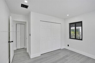 1628 NE 7th Ave in Fort Lauderdale, FL - Building Photo - Building Photo