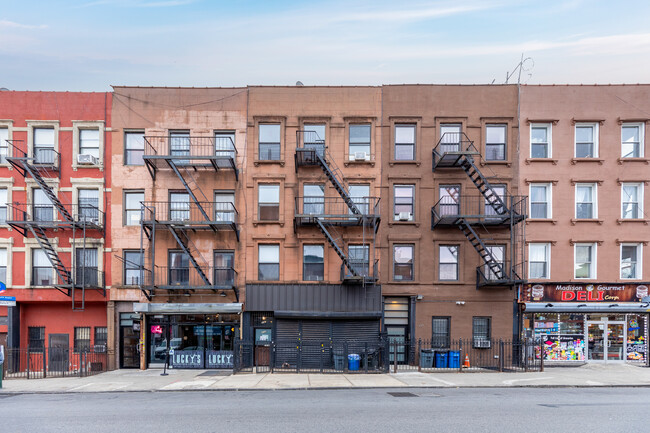 332 Marcus Garvey Blvd in Brooklyn, NY - Building Photo - Building Photo