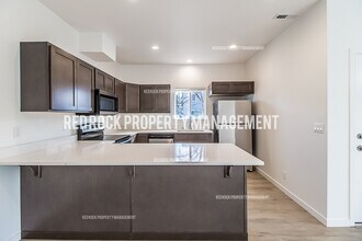 1118 N Davis Ln in Spokane Valley, WA - Building Photo - Building Photo
