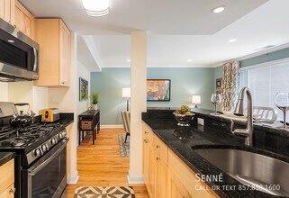 296 Beverly Rd in Brookline, MA - Building Photo - Building Photo