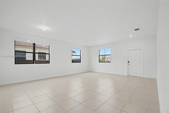 23339 SW 133rd Ave in Princeton, FL - Building Photo - Building Photo