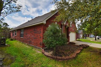 3314 Castle Manor Dr in Spring, TX - Building Photo - Building Photo