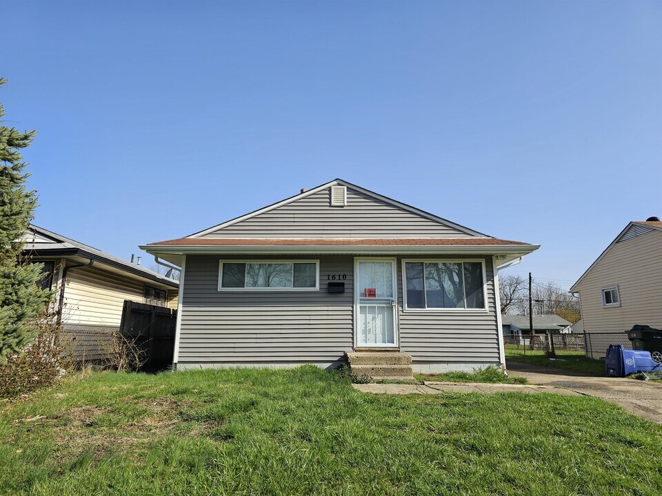 1610 E 26th Ave in Columbus, OH - Building Photo