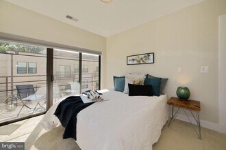 5201 Wisconsin Ave NW in Washington, DC - Building Photo - Building Photo