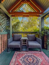 5113 31st Ave S, Unit 1 in Gulfport, FL - Foto de edificio - Building Photo