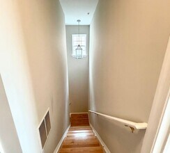307D Prettyman Dr in Rockville, MD - Building Photo - Building Photo