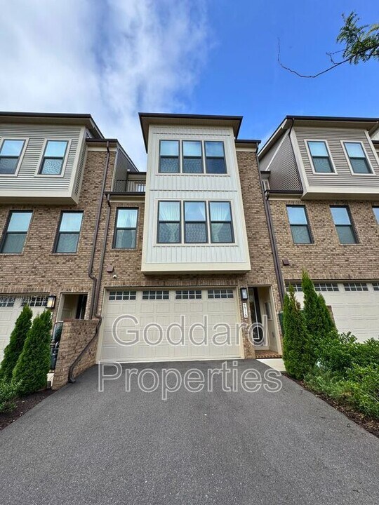 7516 Overview Ter in Columbia, MD - Building Photo