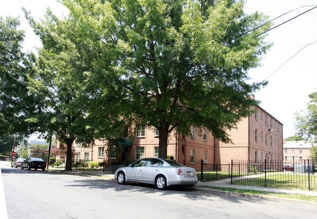 Tel-Court Cooperative in Washington, DC - Building Photo - Building Photo