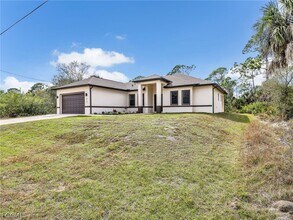 6161 Feise St in Port Charlotte, FL - Building Photo - Building Photo