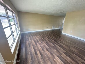 10 Scott Ln in Rockledge, FL - Building Photo - Building Photo