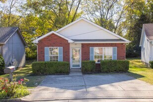 2029 Williams Valley Dr in Nashville, TN - Building Photo