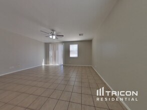 45438 W Guilder Ave in Maricopa, AZ - Building Photo - Building Photo