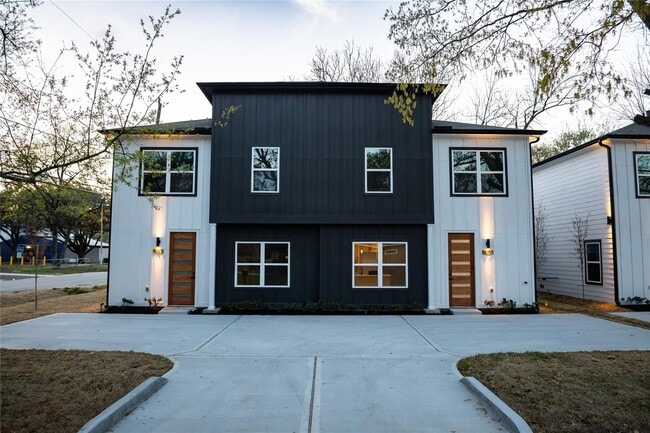 8805 Parkway Dr in Houston, TX - Building Photo - Building Photo