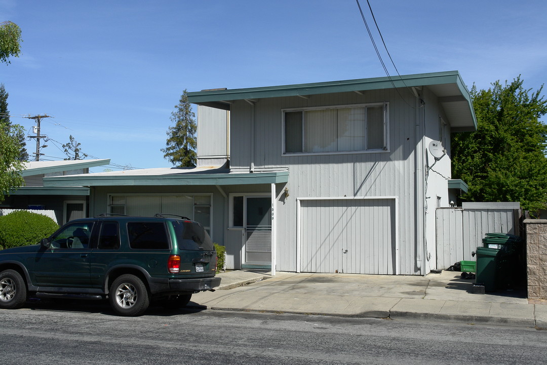 1505 Oxford St in Redwood City, CA - Building Photo