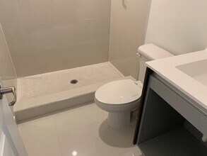 510 SW 91st Pl in Miami, FL - Building Photo - Building Photo