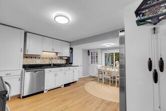 42 Haberern Ave in Farmington, CT - Building Photo - Building Photo