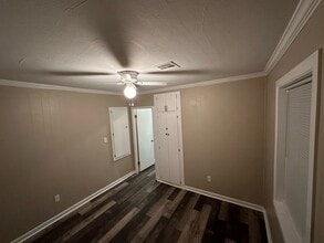 1214 N Kennedy St in Enid, OK - Building Photo - Building Photo