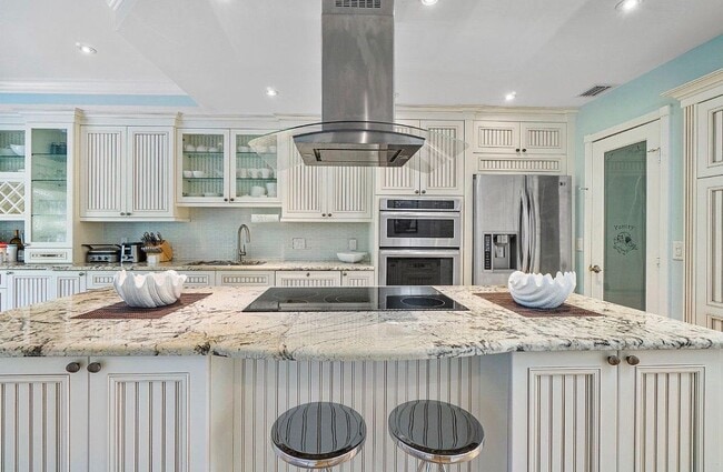 property at 5900 Old Ocean Blvd