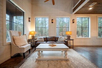 295 Apple Rdg Ln in Broken Bow, OK - Building Photo - Building Photo