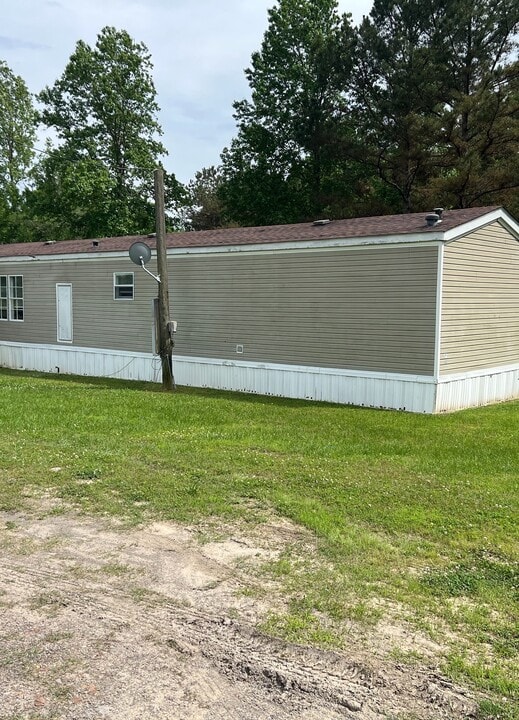 770 Old Flatwood Rd in Nauvoo, AL - Building Photo