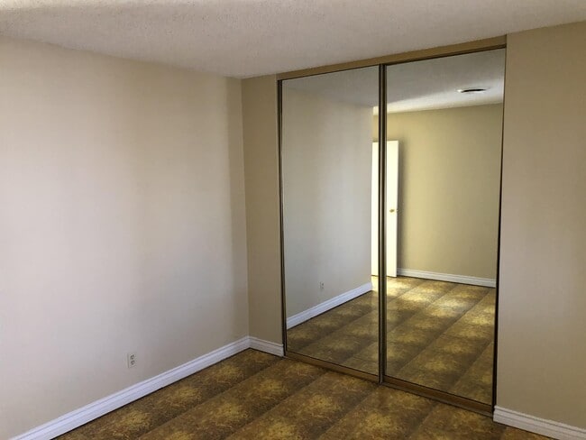 property at 4729 Cinderella Ln