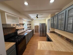 230 Bethel Rd in Somers Point, NJ - Building Photo - Building Photo