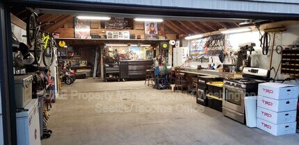 5215 53rd St W in Tacoma, WA - Building Photo - Building Photo