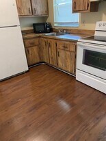 5192 NE 6th Ave, Unit 820 in Oakland Park, FL - Building Photo