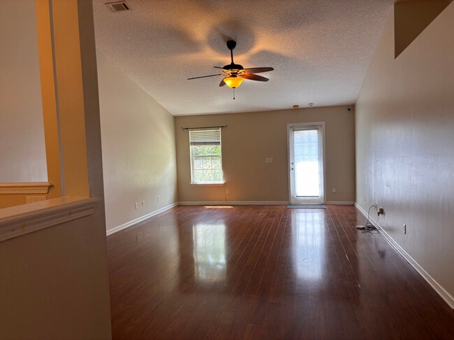 134 Camellia Dr in Kingsland, GA - Building Photo - Building Photo
