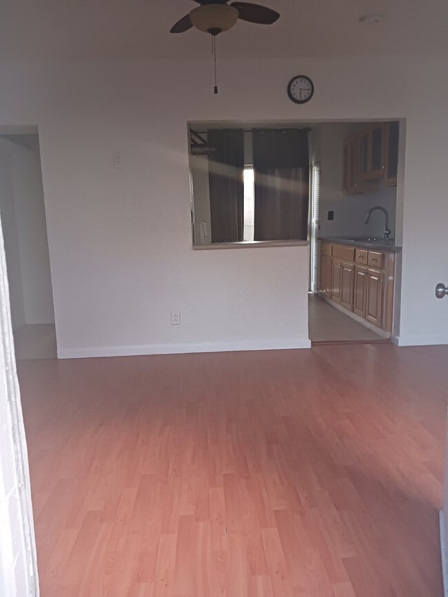 10946 Otsego St, Unit 2