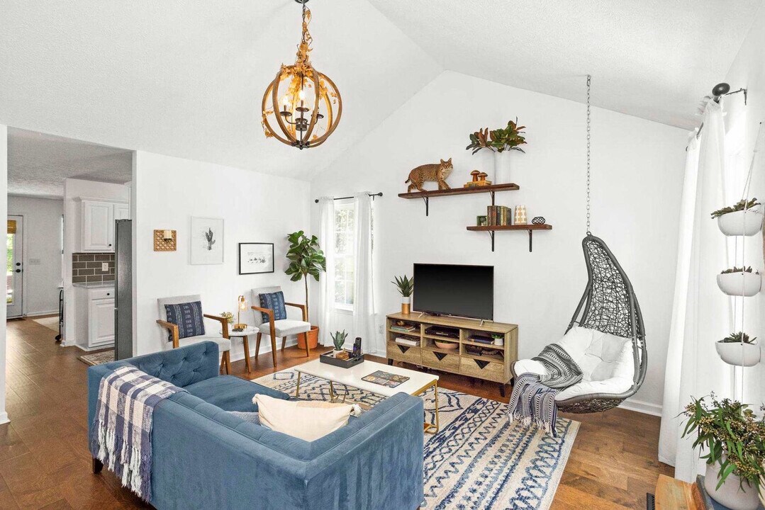 3842 Hutson Ave in Nashville, TN - Building Photo