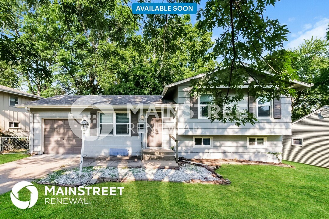 7106 Ballentine St in Shawnee, KS - Building Photo