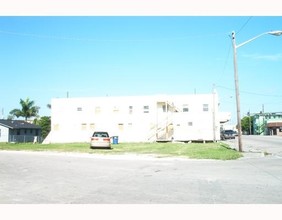 Rooftop Apartments in Belle Glade, FL - Building Photo - Building Photo