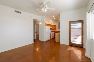 3624 E Calle Alarcon in Tucson, AZ - Building Photo - Building Photo
