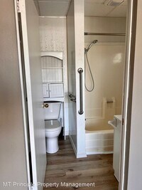 2622 Harvard Ave photo'