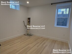 52 Cotting St in Medford, MA - Building Photo - Building Photo