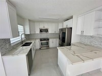 485 SW 183rd Way in Pembroke Pines, FL - Building Photo - Building Photo