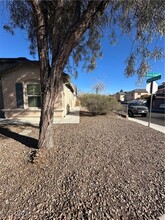 8532 Warthen Meadows St in Las Vegas, NV - Building Photo - Building Photo