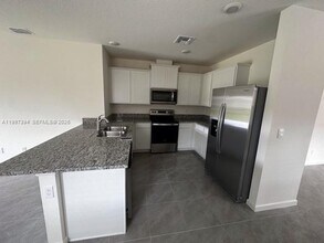 12271 Rimini Wy in Port St. Lucie, FL - Building Photo - Building Photo