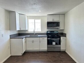 66261 3rd St in Desert Hot Springs, CA - Building Photo - Building Photo